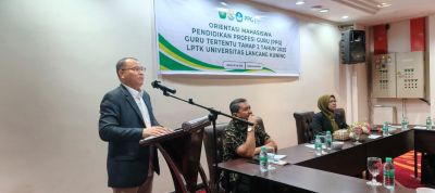 rektor-unilak-prof-junaidi-buka-orientasi-mahasiswa-ppg
