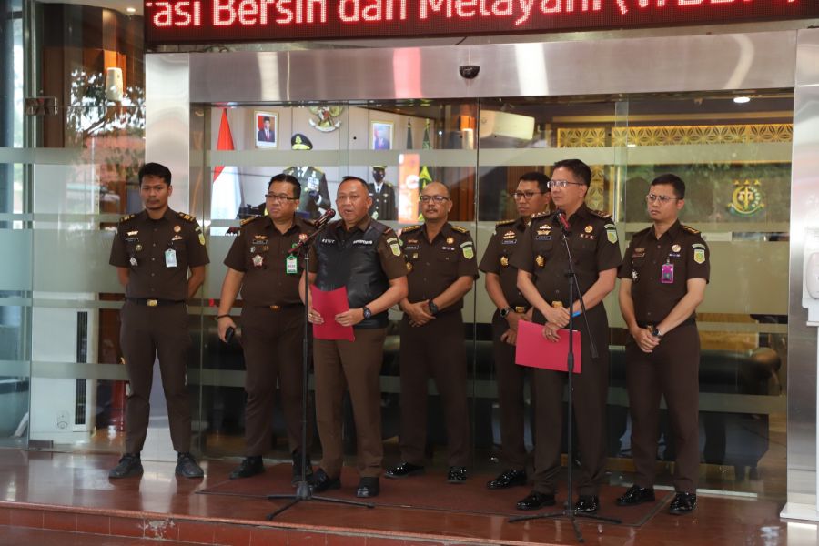 JAM PIDSUS Kejagung Tetapkan 3 Tersangka Korupsi Infrastruktur BTS 4G dan PT Sansaine Exindo