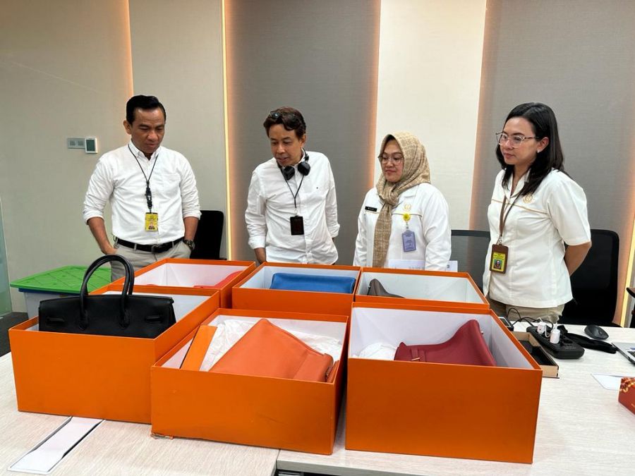 Kejagung Lelang 6 Tas Hermes Milik Istri Terpidana Benny Tjokrosaputro