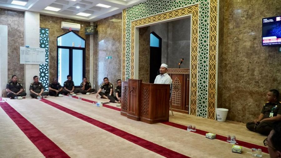 Pengajian Rutin di Kejati Riau: Mencari Ilmu dan Menjaga Niat Baik